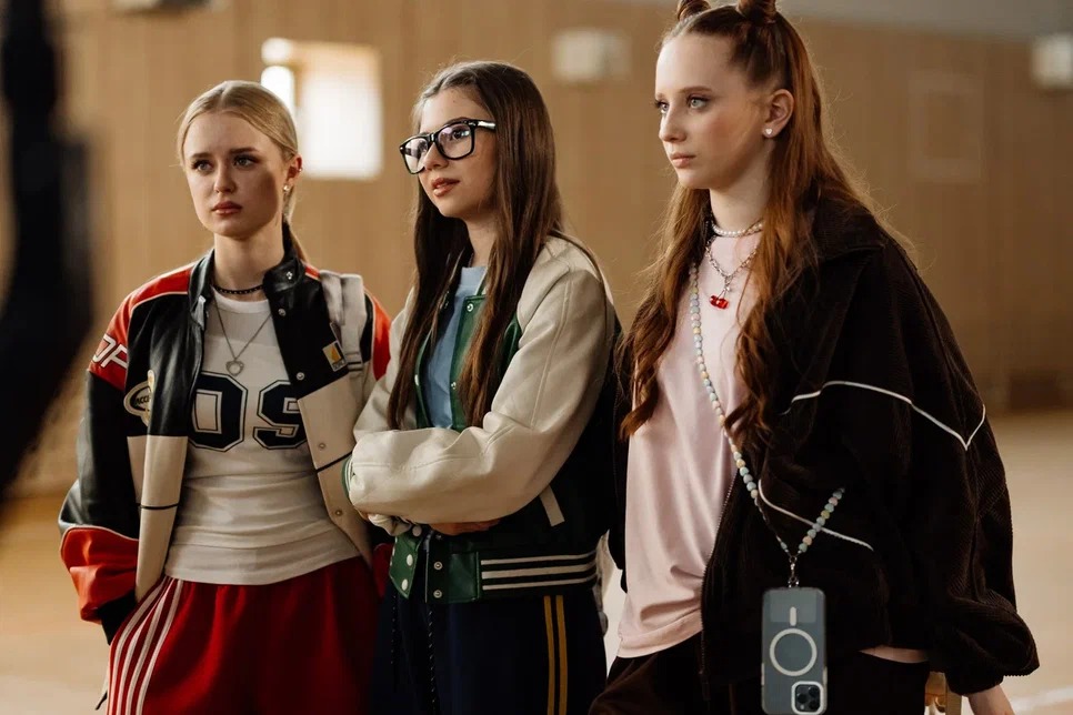 Иви и START показали первую тизер-сцену из музыкального сериала «Двойная жизнь Ми»