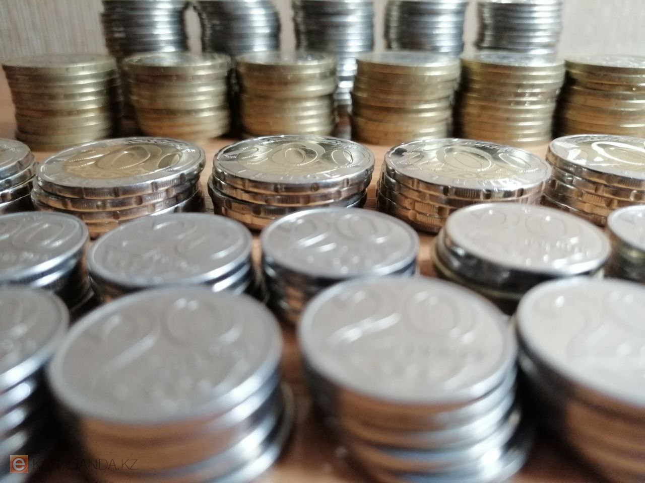 Выплаты по безработице будут сокращать в Казахстане