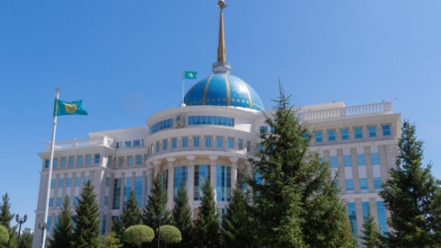 Президент Токаев провел совещание с руководством правительства