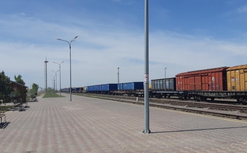Грузовые станции Казахстана принимают заявки на перевозку  грузов в режиме онлайн