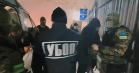 УБОП в Караганде задержали преступную группу, которая вымогала деньги у шахтеров