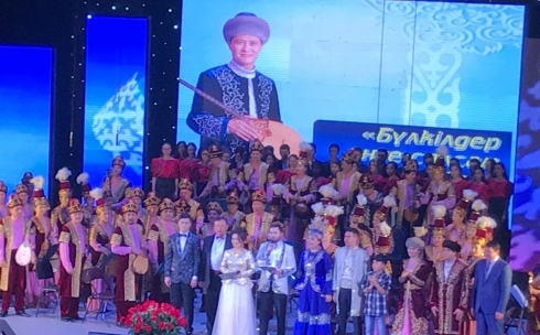 В Караганде проходит VІІ Республиканский конкурс исполнителей традиционных песен имени Жусупбека Елебекова