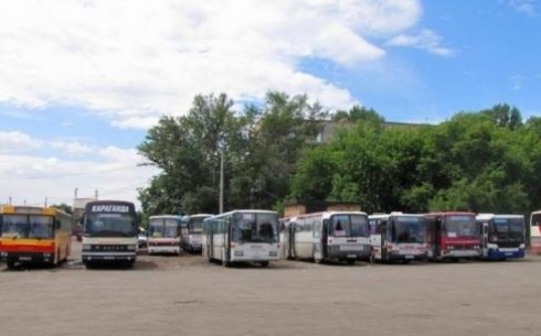 В Карагандинской области внутригородские автобусы в выходные все еще не ездят