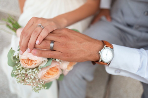 Казахстанцы стали меньше жениться
