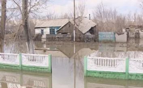 Кызылагашцы отправили гуманитарную помощь жителям Карагандинской области, пострадавшим от паводков