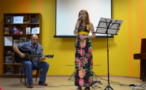 Карагандинские исполнители бардовской песни выступили в Омске