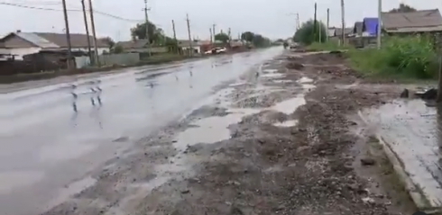Обратная сторона газификации: карагандинцы возмутились состоянием дороги после проведения газопровода