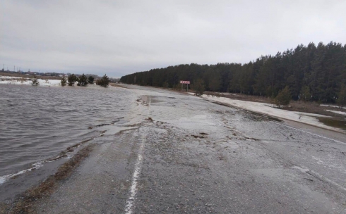 Из-за паводков в Карагандинской области остаются закрытыми пять участков автодорог