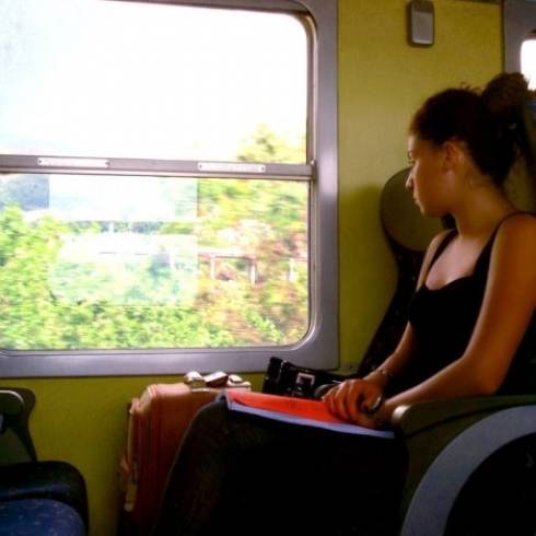 За попытку изнасилования пассажирки в поезде мужчина привлечен к уголовной ответственности