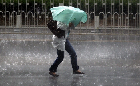 Ветрено и дождливо: в Карагандинской области прогнозируют непогоду
