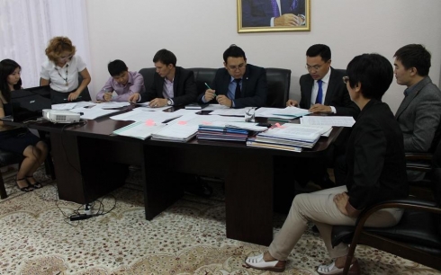 Рассматривают кандидатов на получение грантов акима Карагандинской области молодым предпринимателям из сел