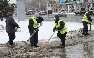 Больше всего уборкой снега недовольны в Кызылорде, Караганде и Петропавловске 