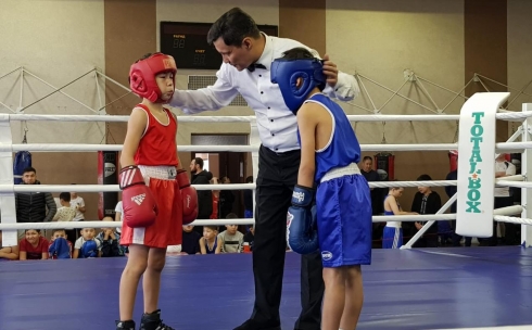 Юные карагандинские спортсмены принимают участие в турнире по боксу