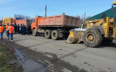Сегодня в Карагандинской области начался снос домов, пострадавших от затопления 