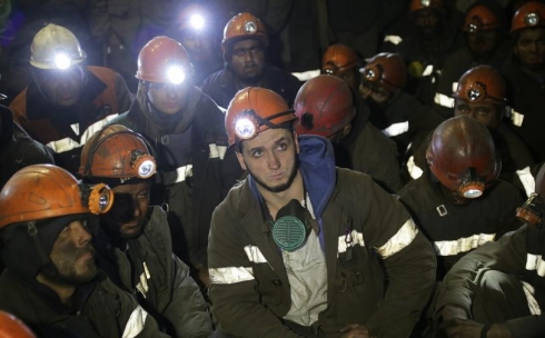 Волонтеры собирают теплые вещи для бастующих шахтеров