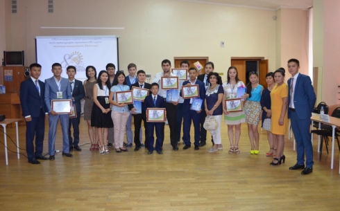 В Караганде проведен социальный конкурс «80 идей от молодежи для развития родного города» 