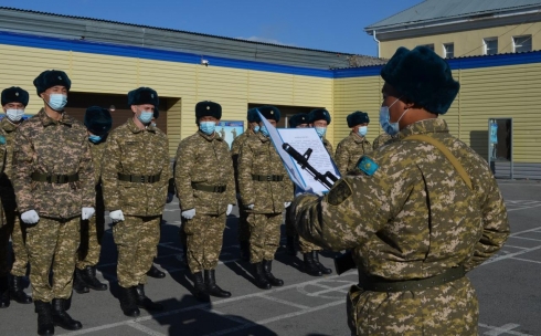 Воспитанники карагандинской военно-технической школы приняли присягу