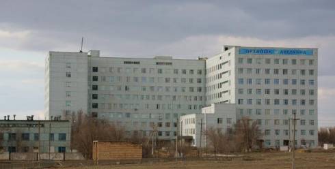 Дочь погибшего в пожаре в жезказганской больнице жалуется на затянувшееся следствие