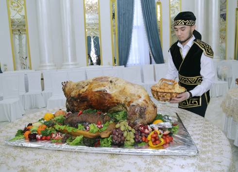 Ритуальные и древние блюда казахской кухни представили на конкурсе в Караганде