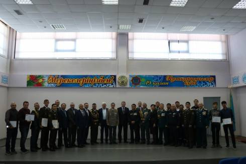Карагандинские спасатели отметили профессиональный праздник