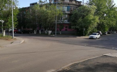 Карагандинцы жалуются на отсутствие пешеходного перехода на перекрёстке Ерубаева-Жамбыла