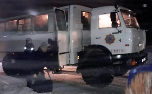Пассажиры следовавшего из Кыргызстана в РФ автобуса эвакуированы в Темиртау