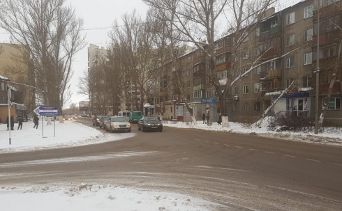 ДТП на улице Ермекова создаёт препятствия для проезда автомобилей