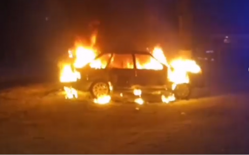 Из-за короткого замыкания в Караганде сгорел легковой автомобиль