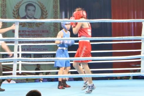 В Караганде проходит международный турнир по боксу