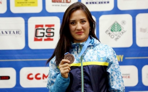 На международном женском турнире по боксу карагандинка Милана Сафронова завоевала бронзовую медаль