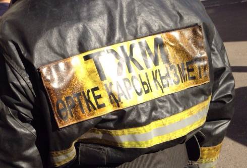 За прошедшие сутки карагандинские пожарные спасли 9 человек из огня