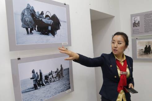 Фотовыставка «В объективе: голод в Казахстане» проходит в Музее памяти жертв политических репрессий в Долинке