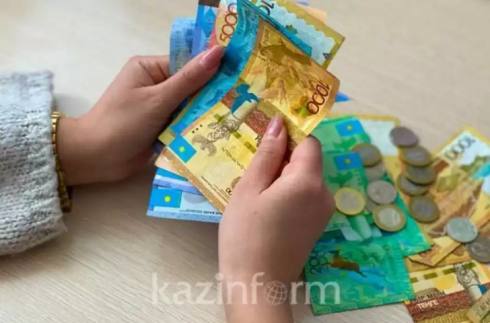 Соцвыплаты по утрате трудоспособности и потере кормильца повысят с 1 июля в Казахстане
