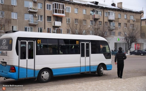 В Караганде из-за перекрытой дороги автобусы №43 и №01 завершают маршрут на три остановки раньше