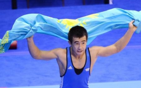 Образовательные гранты получат  казахстанские чемпионы Олимпиады в Нанкине 
