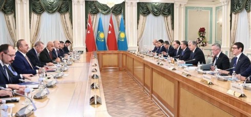 Казахстан и Турция подписали шесть документов