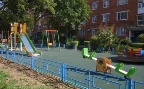 Где уже установили детские площадки в Караганде?