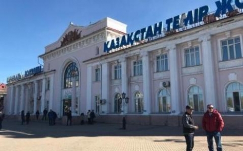 Бизнесмены недовольны политикой администрации ж/д вокзала Караганды