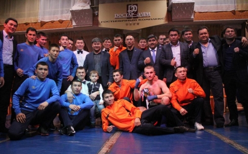 В матчевой встрече по кикбоксингу победу одержали спортсмены Карагандинской области