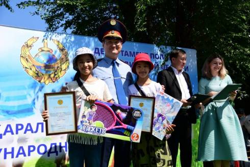 Праздничное мероприятие для детей полицейских прошло в Караганде