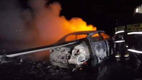 Три человека пострадали в сгоревшем такси на трассе Астана-Караганда