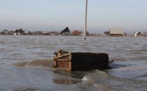 Подборка видео паводков за 12.04.15 в Карагандинской области