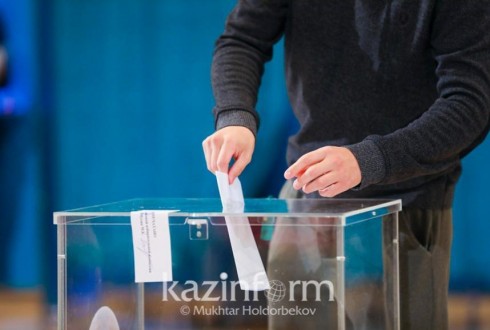 Избиратели могут зарегистрироваться в избирательном участке для голосования на выборах