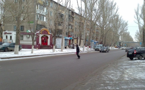 В Караганде из-за аварии на водопроводных сетях по улице Ермекова снижено давление подачи холодной воды