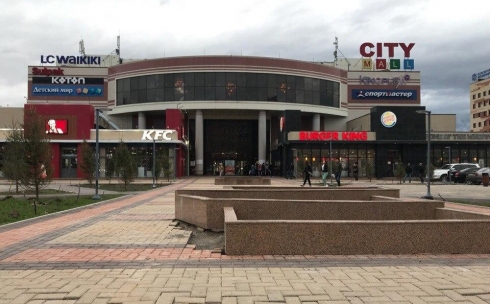 Как дальше будут облагораживать территорию рядом с ТРЦ «City Mall»?