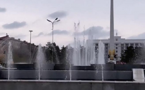 В Караганде состоялся пробный запуск фонтана на Каскадной площади