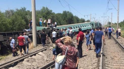 Крушение поезда в Шу: Сагинтаев выразил соболезнование семье погибшего