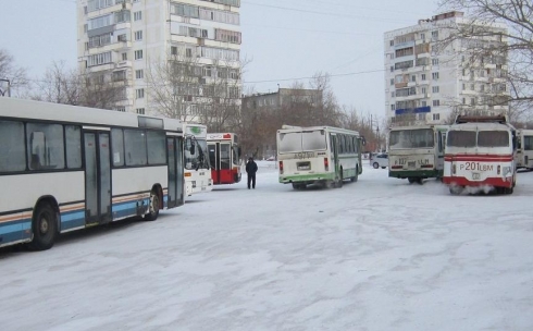 В карагандинских автобусах обещают вернуть таблички с названиями остановок