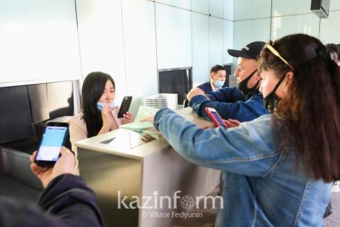Казахстанцы могут использовать цифровое удостоверение личности в аэропорту Караганды