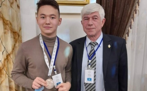 Карагандинский школьник получил бронзовую медаль на Международной олимпиаде по физике в Фергане